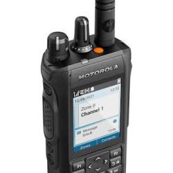 Motorola MOTOTRBO R7 FKP (Full Keypad) Digital Portable Two-Way Radio